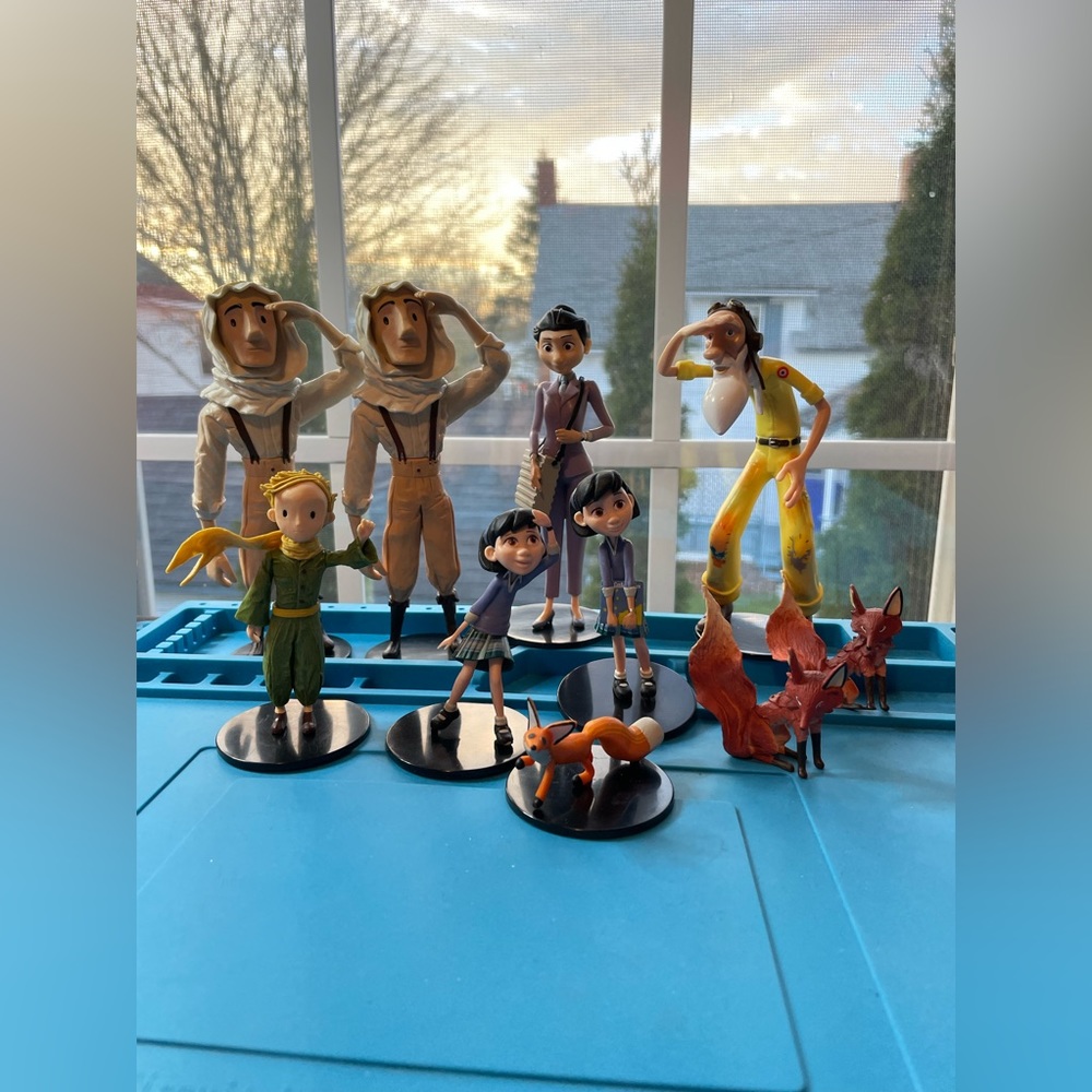 SOLD🔥Hape “The Little Prince” Figurines, Set of 10